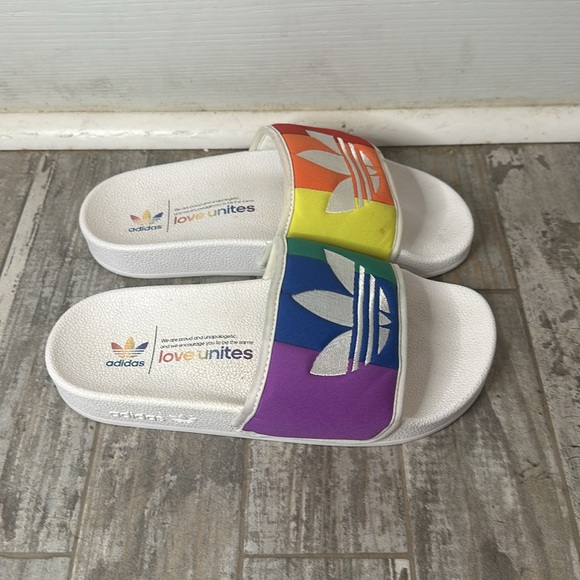 Adidas Slides Rainbow Pride Collection Size 5 - Picture 2 of 4
